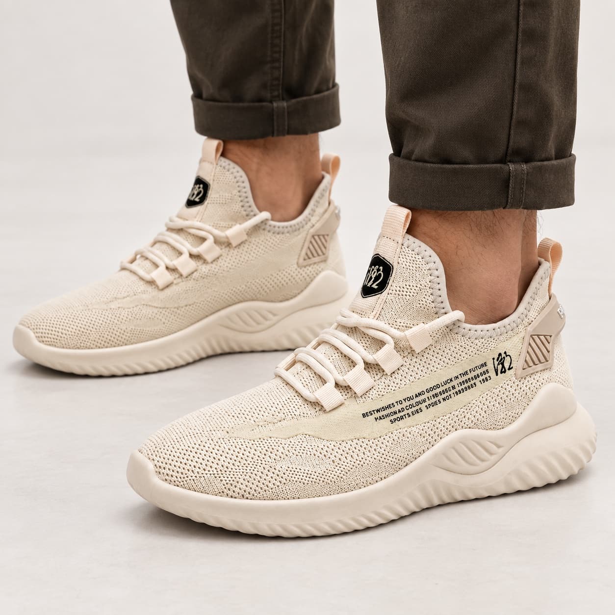 Beige knit sneaker — Sand
